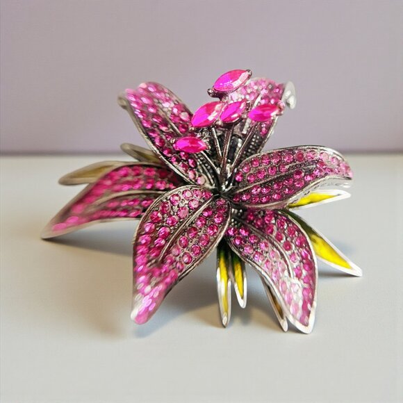 Handmade Jewelry - Lily flower brooch, Purple Crystal brooch, vintage brooch, Crystal Floral brooch